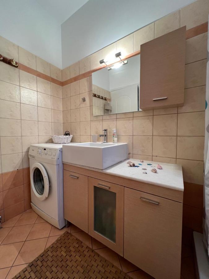 Apartament George'S House Artemida  Zewnętrze zdjęcie