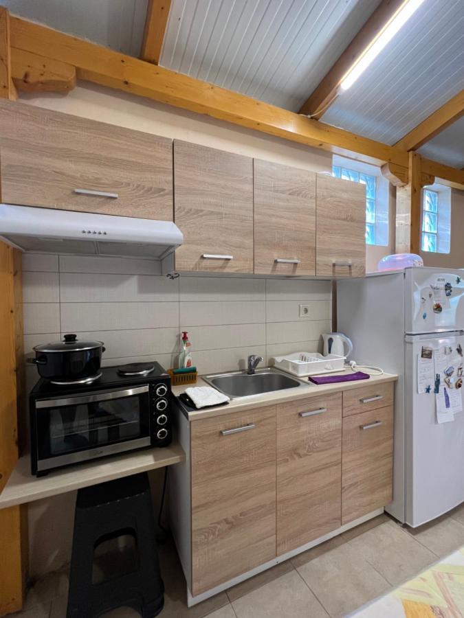 Apartament George'S House Artemida  Zewnętrze zdjęcie